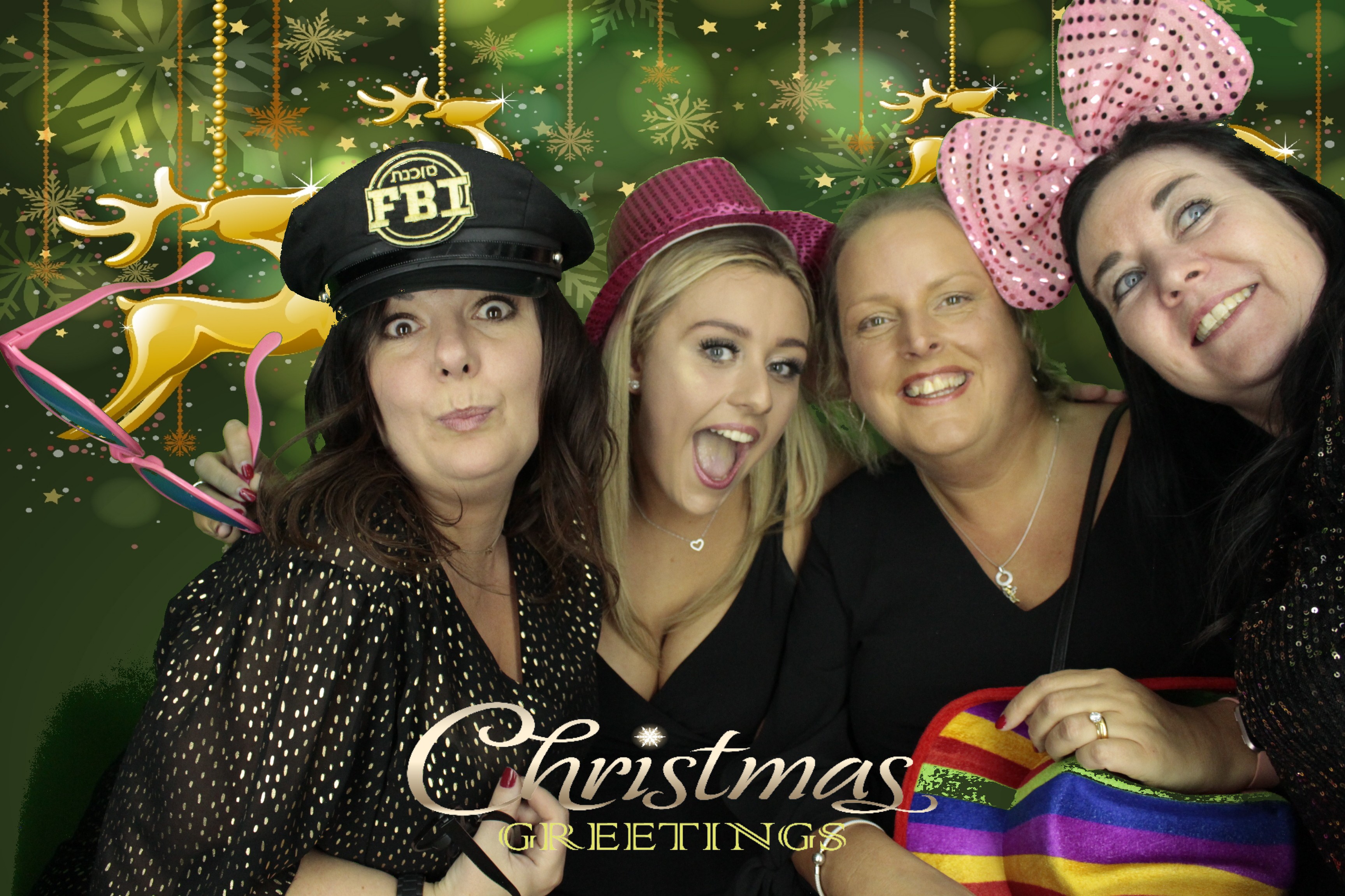 Ocean Network Express Christmas Party 2019 | View more photos from the event at gallery.myphotoboothexperience.co.uk/u/MyPhotoBoothExperienceLtd/Ocean-Network-Express-Christmas-Party-2019